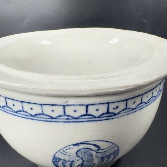 Vintage Japanese Pottery Serving Dish Bowl with Lid Crane Phoenix White Blue VTG - Picture 6 of 15